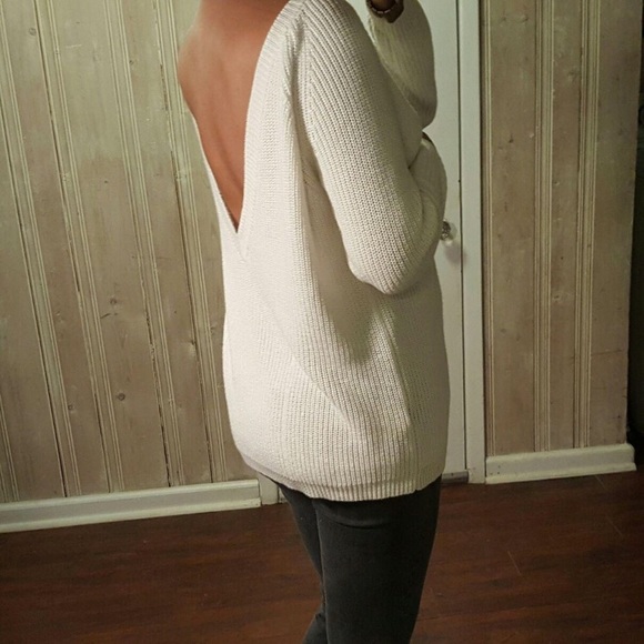 Mono B Sweaters - NWOT Deep V Back Sweater Ivory